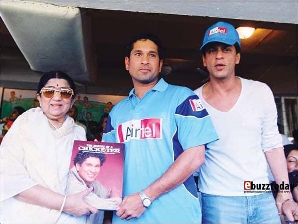 Lata with Sachin Tendulkar and Shahrukh Khan