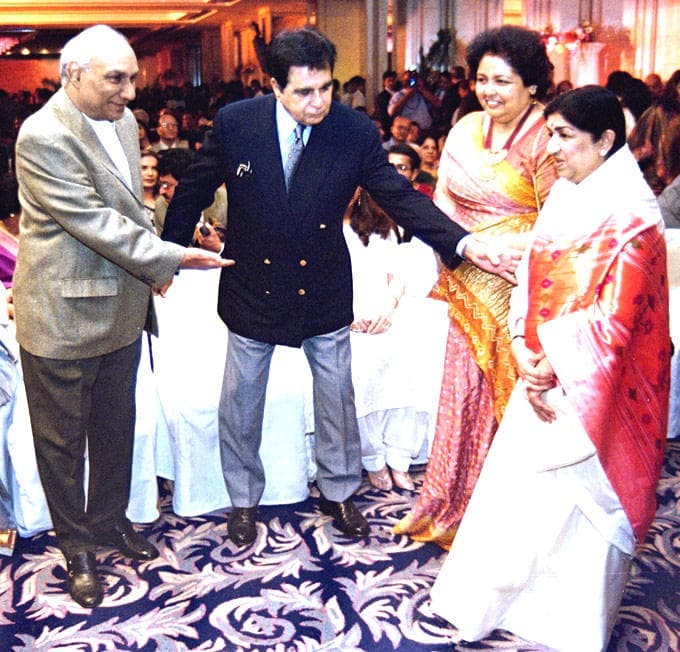 Lata with Yash Chopra, Dilip Kumar and Pamela Chopra